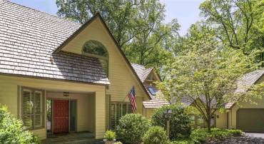 440 ROOKWOOD DR, CHARLOTTESVILLE, Virginia 22903, 4 Bedrooms Bedrooms, ,3 BathroomsBathrooms,Residential,For sale,440 ROOKWOOD DR,664130 MLS # 664130