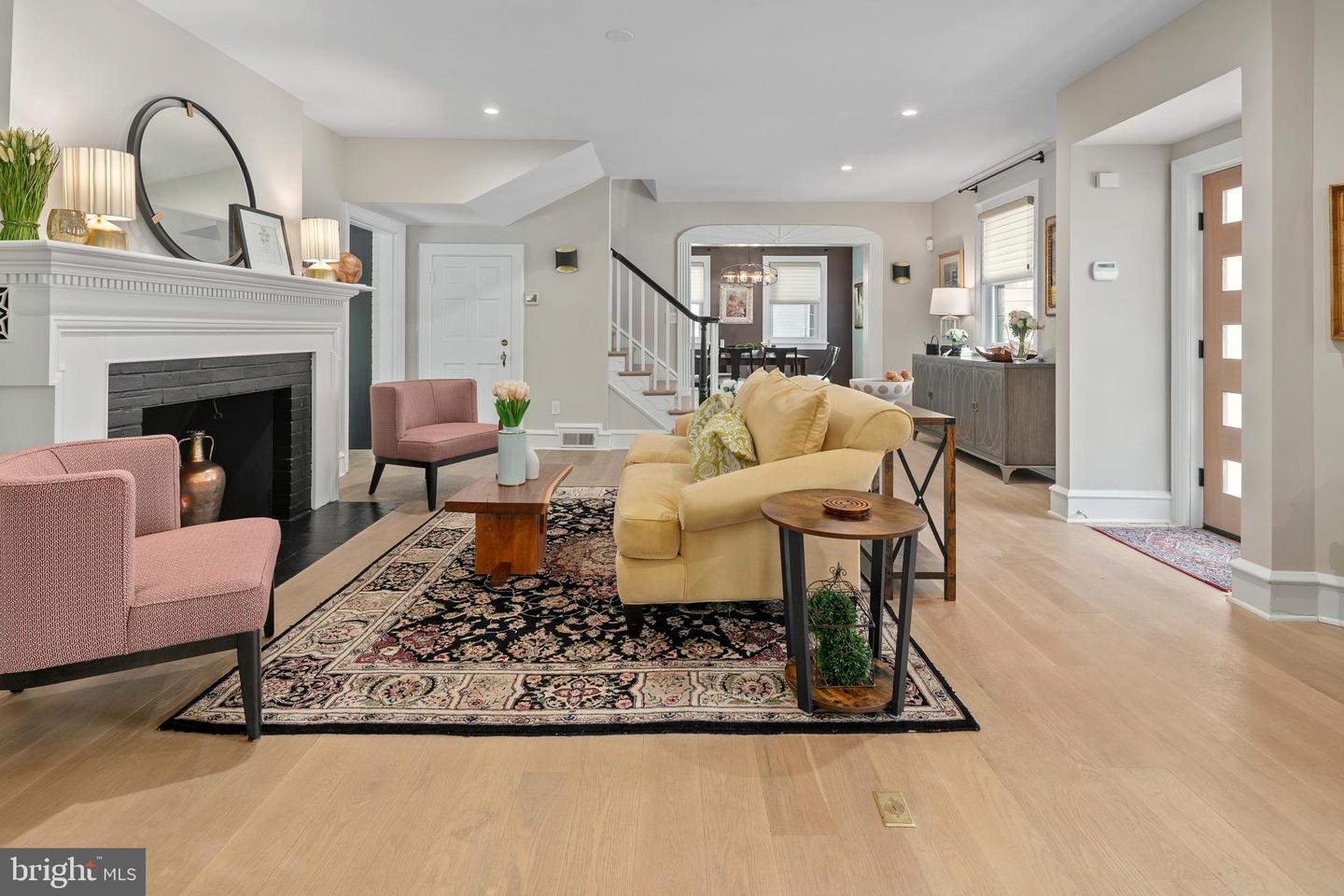 3175 21ST ST N, ARLINGTON, Virginia 22201, 4 Bedrooms Bedrooms, ,2 BathroomsBathrooms,Residential,For sale,3175 21ST ST N,VAAR2057076 MLS # VAAR2057076