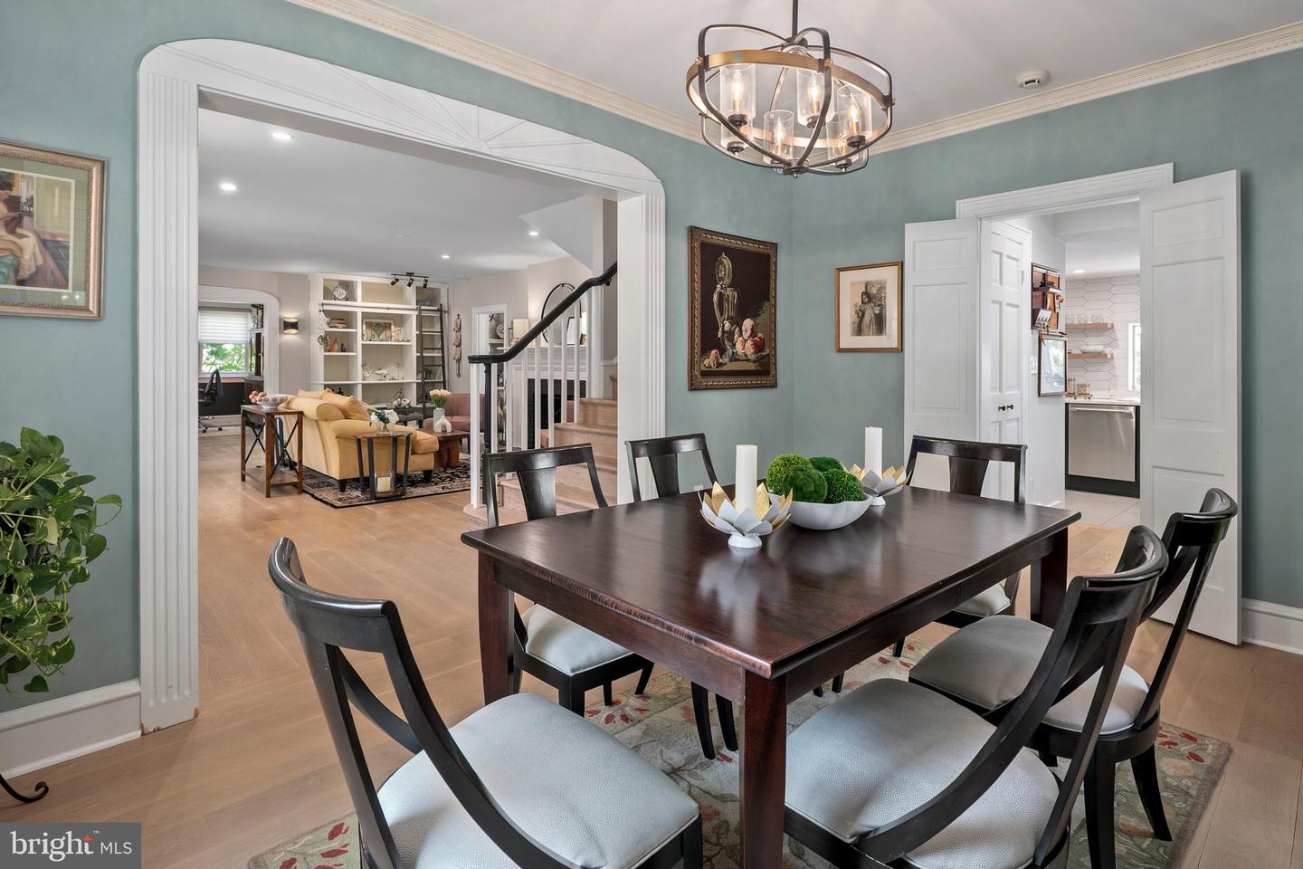 3175 21ST ST N, ARLINGTON, Virginia 22201, 4 Bedrooms Bedrooms, ,2 BathroomsBathrooms,Residential,For sale,3175 21ST ST N,VAAR2057076 MLS # VAAR2057076