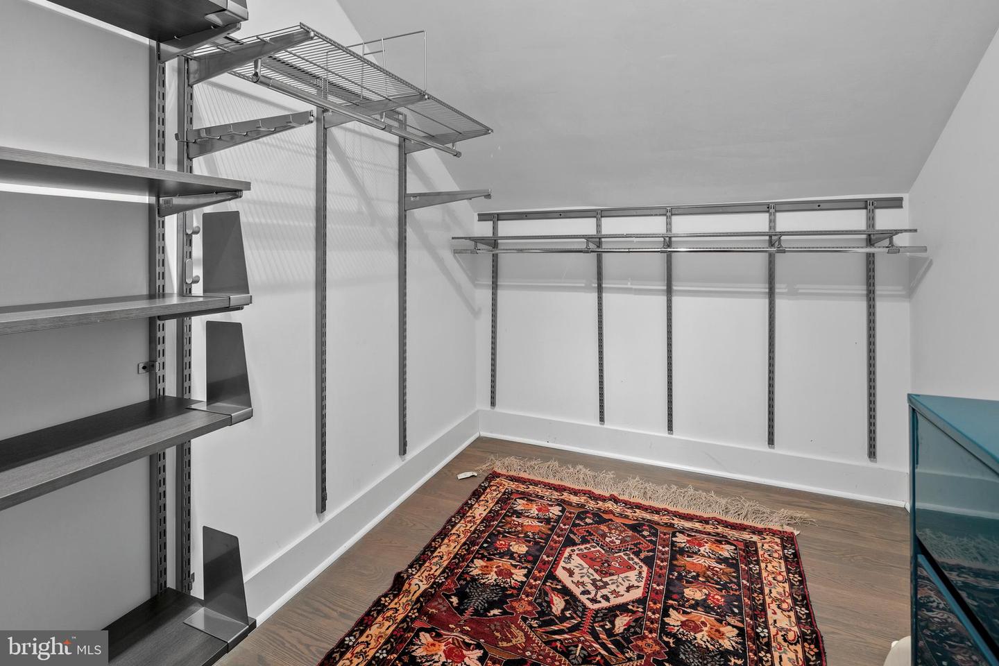 3175 21ST ST N, ARLINGTON, Virginia 22201, 4 Bedrooms Bedrooms, ,2 BathroomsBathrooms,Residential,For sale,3175 21ST ST N,VAAR2057076 MLS # VAAR2057076
