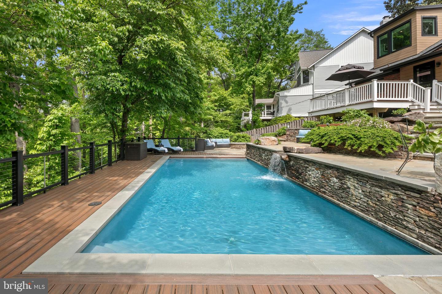 3175 21ST ST N, ARLINGTON, Virginia 22201, 4 Bedrooms Bedrooms, ,2 BathroomsBathrooms,Residential,For sale,3175 21ST ST N,VAAR2057076 MLS # VAAR2057076