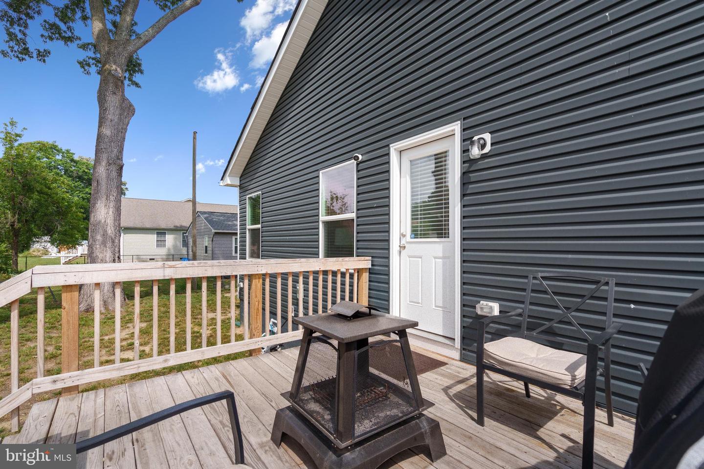 121 1ST ST, COLONIAL BEACH, Virginia 22443, 3 Bedrooms Bedrooms, ,2 BathroomsBathrooms,Residential,For sale,121 1ST ST,VAWE2008852 MLS # VAWE2008852