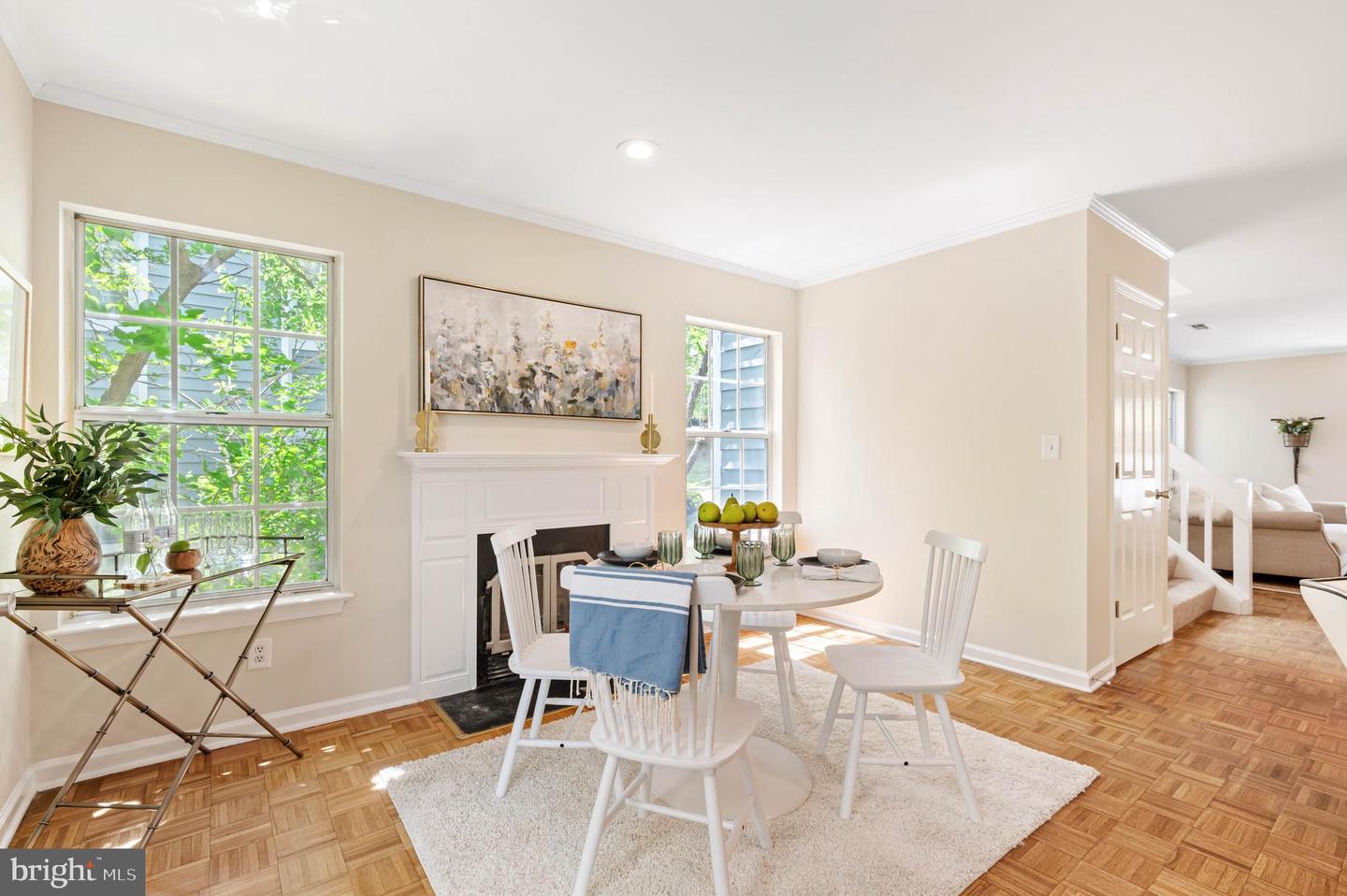 1259 MAPLE VIEW DR, CHARLOTTESVILLE, Virginia 22902, 2 Bedrooms Bedrooms, 7 Rooms Rooms,3 BathroomsBathrooms,Residential,For sale,1259 MAPLE VIEW DR,VAAB2000978 MLS # VAAB2000978
