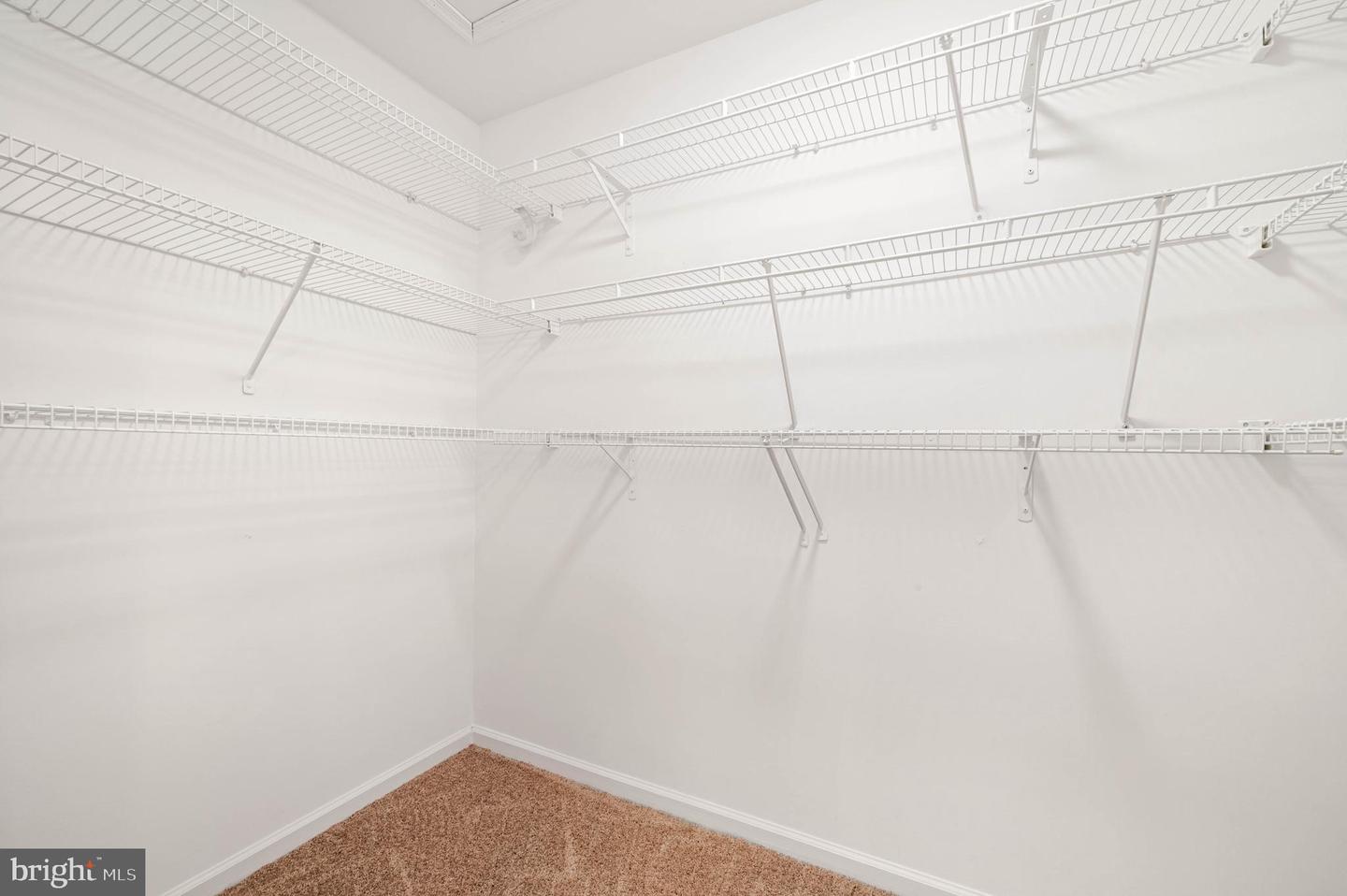 1259 MAPLE VIEW DR, CHARLOTTESVILLE, Virginia 22902, 2 Bedrooms Bedrooms, 7 Rooms Rooms,3 BathroomsBathrooms,Residential,For sale,1259 MAPLE VIEW DR,VAAB2000978 MLS # VAAB2000978