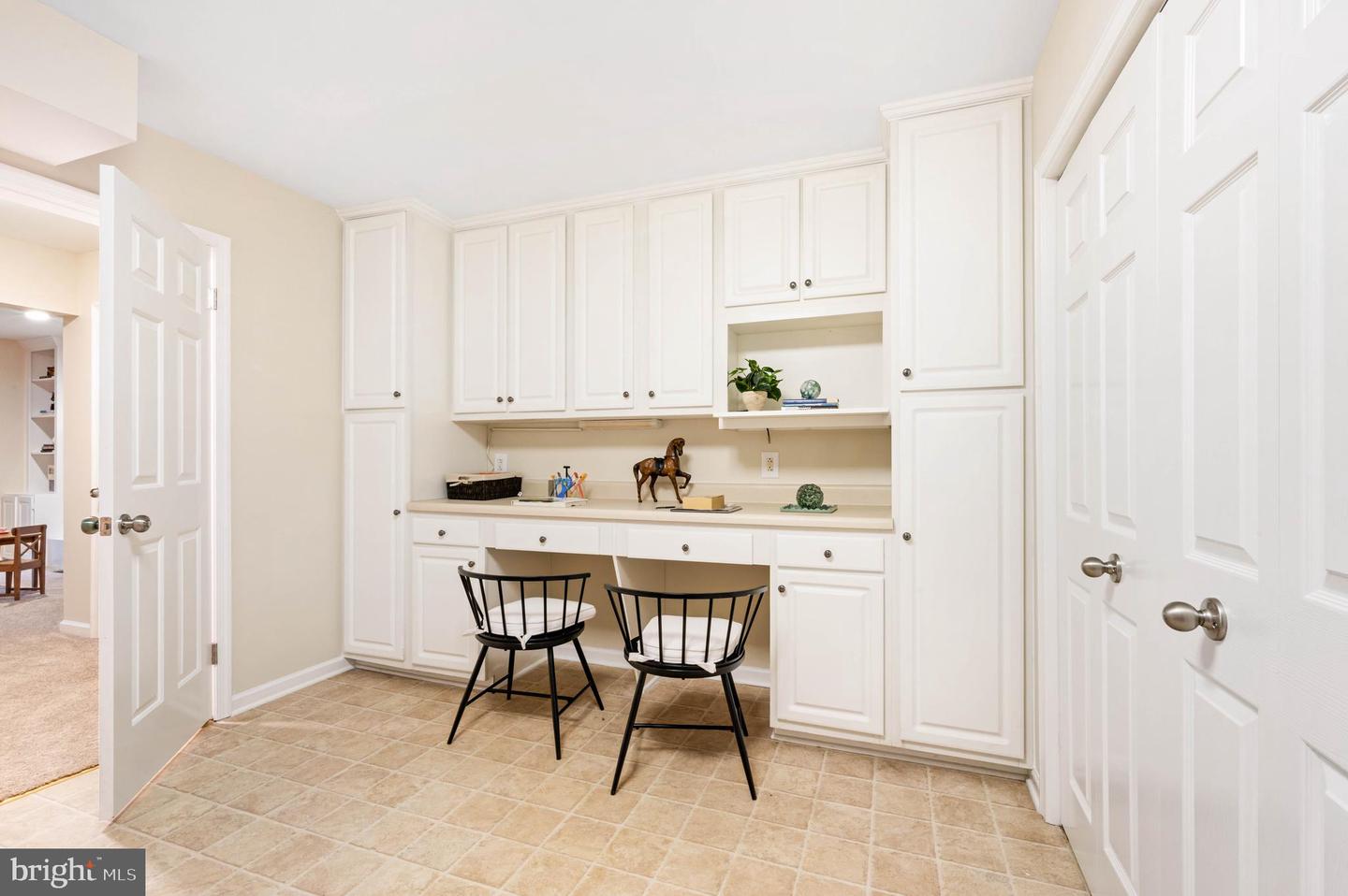 1259 MAPLE VIEW DR, CHARLOTTESVILLE, Virginia 22902, 2 Bedrooms Bedrooms, 7 Rooms Rooms,3 BathroomsBathrooms,Residential,For sale,1259 MAPLE VIEW DR,VAAB2000978 MLS # VAAB2000978