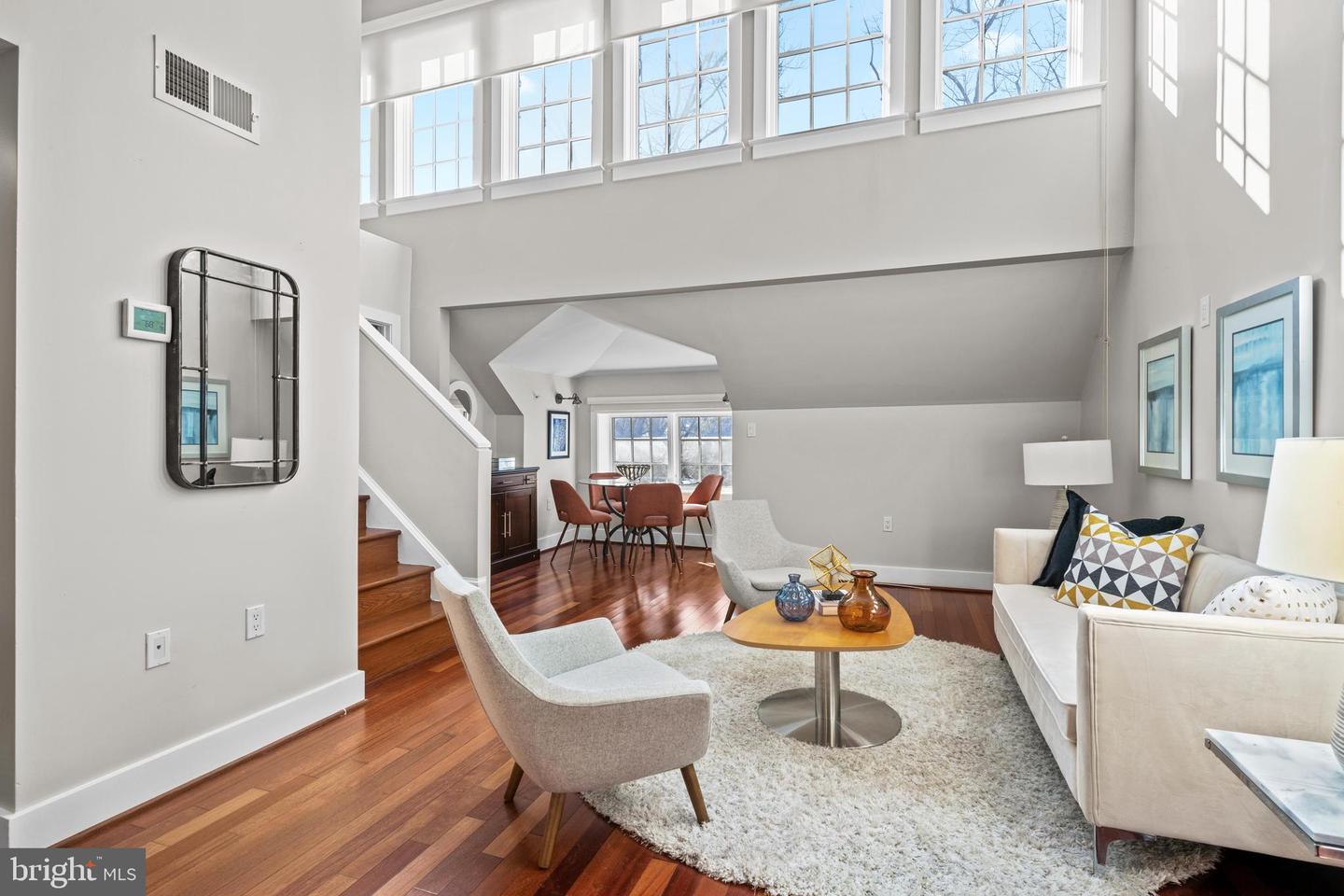 5233 CONNECTICUT AVE NW #301., WASHINGTON, District Of Columbia 20015, 1 Bedroom Bedrooms, ,1 BathroomBathrooms,Residential,For sale,5233 CONNECTICUT AVE NW #301.,DCDC2199220 MLS # DCDC2199220