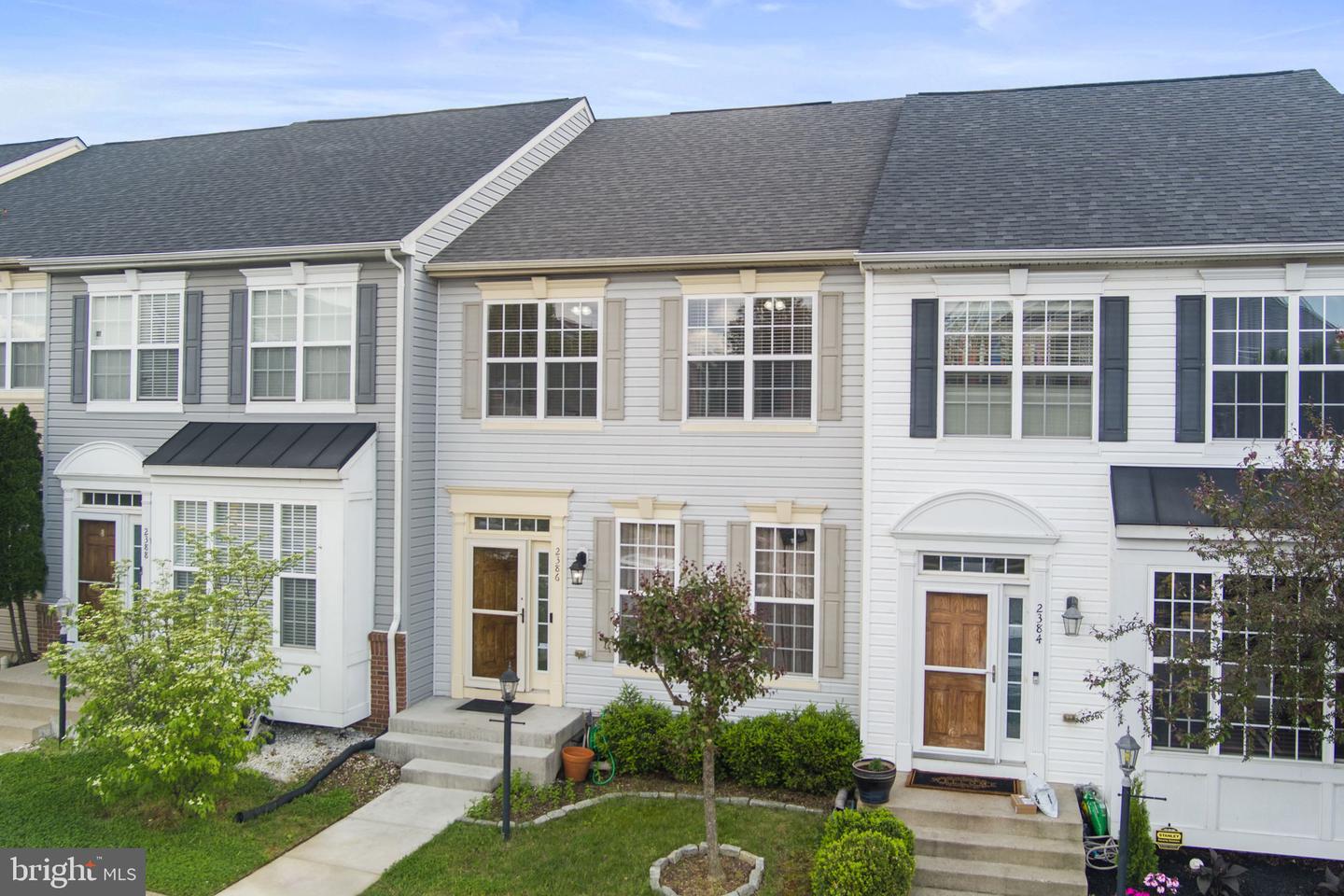 2386 BATTERY HILL CIR, WOODBRIDGE, Virginia 22191, 3 Bedrooms Bedrooms, ,3 BathroomsBathrooms,Residential,For sale,2386 BATTERY HILL CIR,VAPW2094098 MLS # VAPW2094098