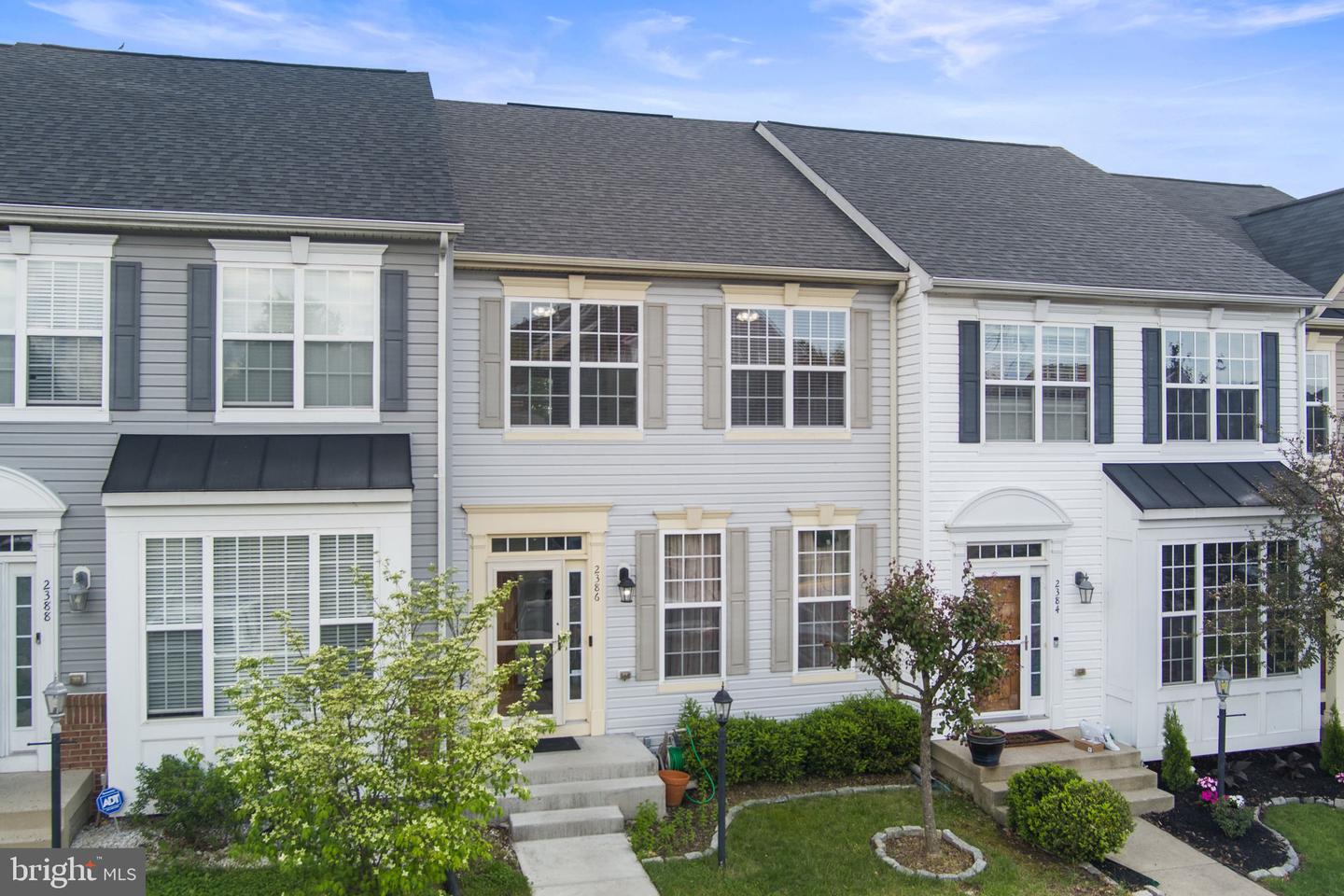 2386 BATTERY HILL CIR, WOODBRIDGE, Virginia 22191, 3 Bedrooms Bedrooms, ,3 BathroomsBathrooms,Residential,For sale,2386 BATTERY HILL CIR,VAPW2094098 MLS # VAPW2094098