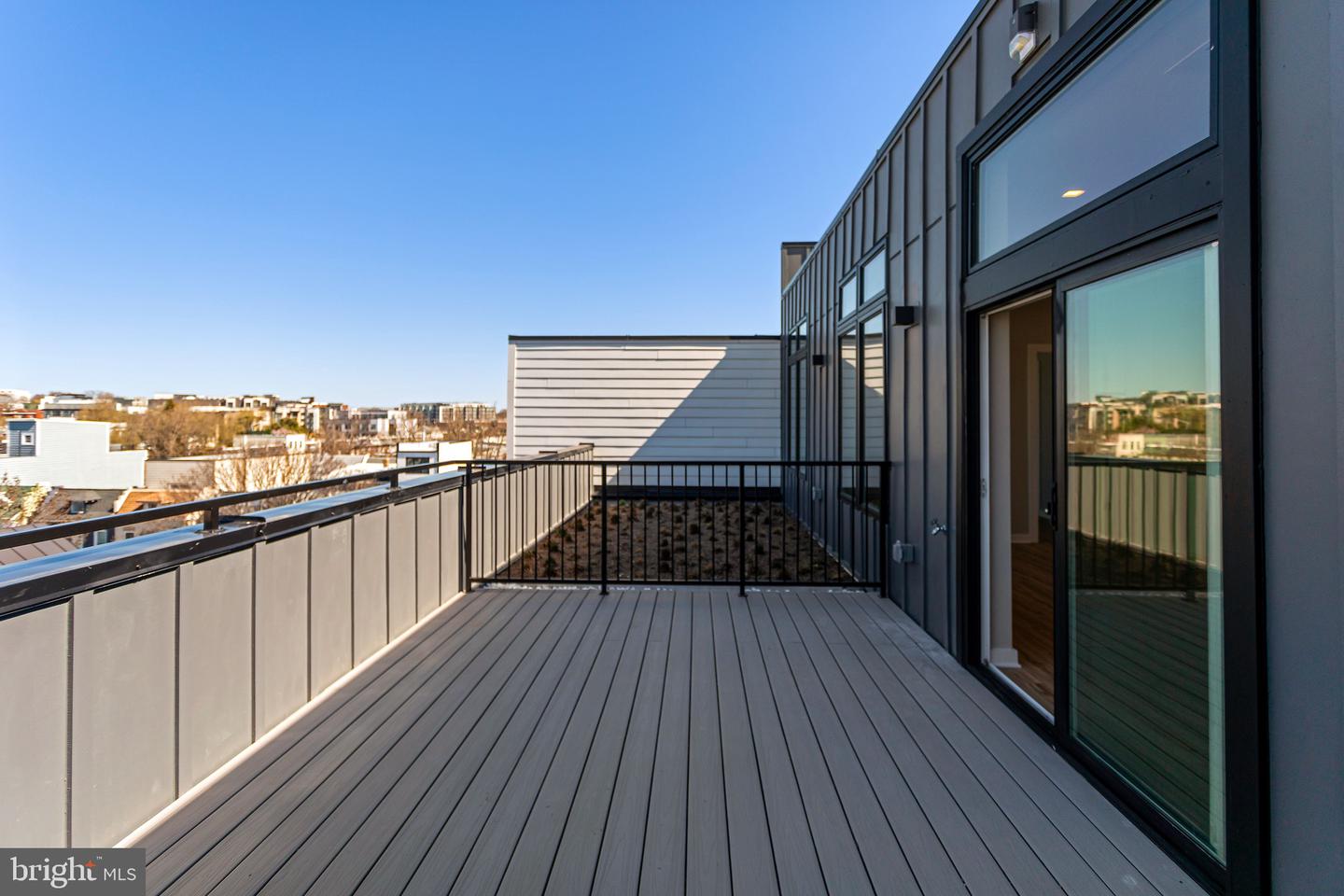 1358 FLORIDA AVE NE #PH02, WASHINGTON, District Of Columbia 20002, 3 Bedrooms Bedrooms, ,2 BathroomsBathrooms,Residential,For sale,1358 FLORIDA AVE NE #PH02,DCDC2199238 MLS # DCDC2199238