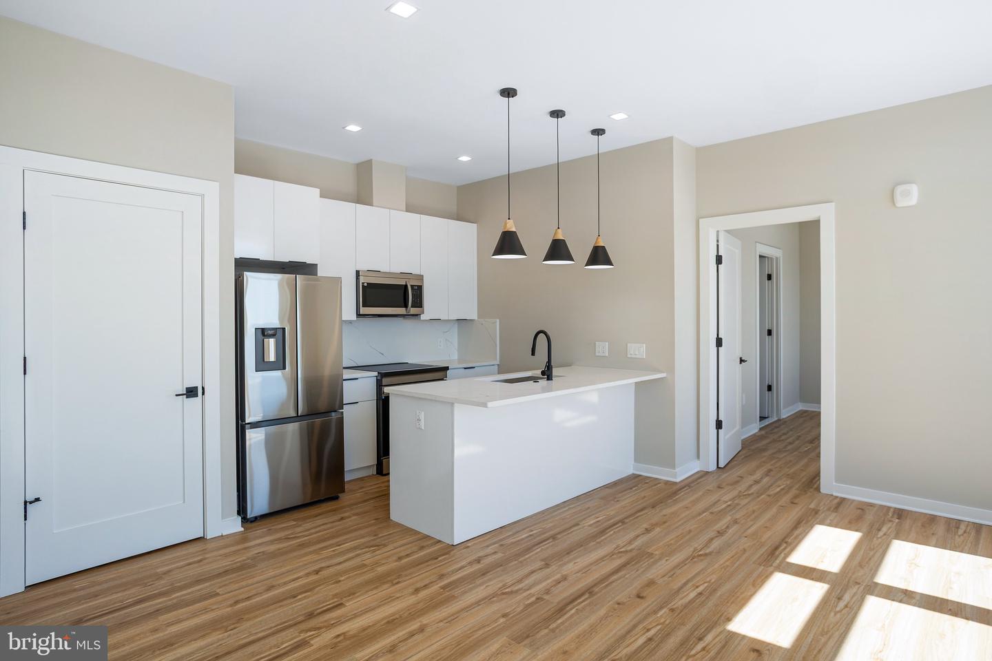 1358 FLORIDA AVE NE #PH02, WASHINGTON, District Of Columbia 20002, 3 Bedrooms Bedrooms, ,2 BathroomsBathrooms,Residential,For sale,1358 FLORIDA AVE NE #PH02,DCDC2199238 MLS # DCDC2199238