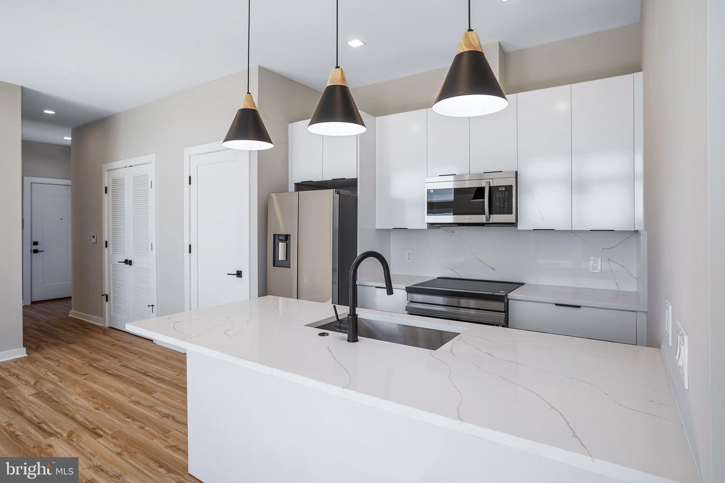 1358 FLORIDA AVE NE #PH02, WASHINGTON, District Of Columbia 20002, 3 Bedrooms Bedrooms, ,2 BathroomsBathrooms,Residential,For sale,1358 FLORIDA AVE NE #PH02,DCDC2199238 MLS # DCDC2199238