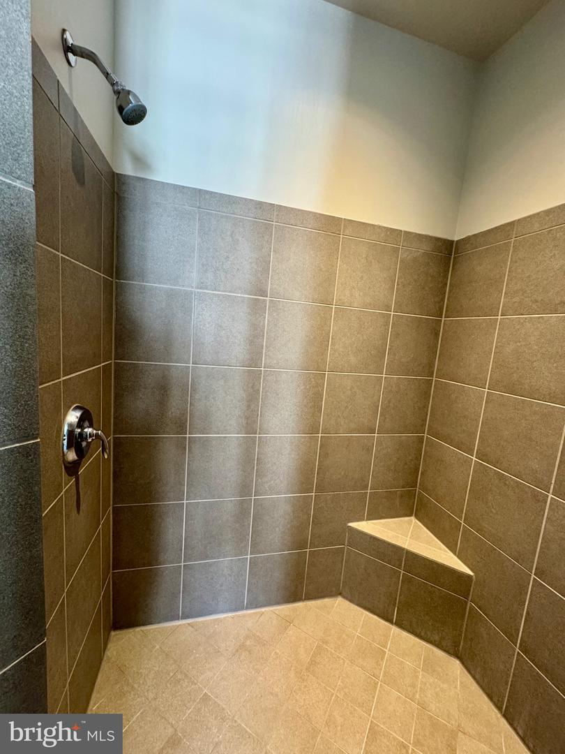 43168 WEALDSTONE TER, ASHBURN, Virginia 20148, 3 Bedrooms Bedrooms, ,2 BathroomsBathrooms,Residential,For sale,43168 WEALDSTONE TER,VALO2095698 MLS # VALO2095698