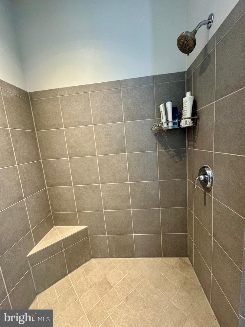 43168 WEALDSTONE TER, ASHBURN, Virginia 20148, 3 Bedrooms Bedrooms, ,2 BathroomsBathrooms,Residential,For sale,43168 WEALDSTONE TER,VALO2095698 MLS # VALO2095698