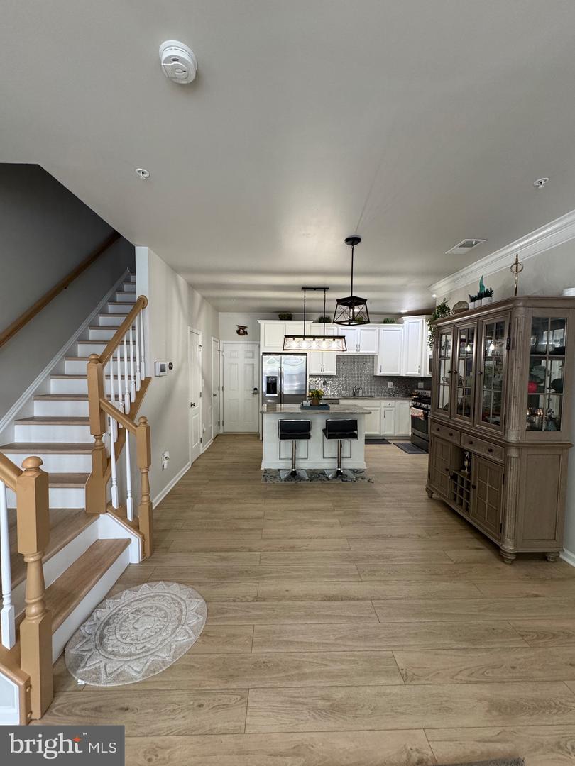 43168 WEALDSTONE TER, ASHBURN, Virginia 20148, 3 Bedrooms Bedrooms, ,2 BathroomsBathrooms,Residential,For sale,43168 WEALDSTONE TER,VALO2095698 MLS # VALO2095698