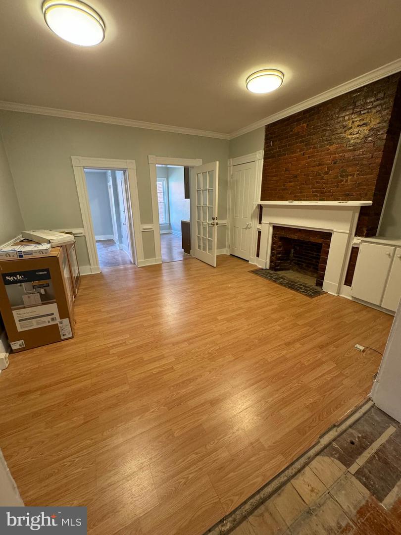214 S BRADDOCK ST, WINCHESTER, Virginia 22601, 5 Bedrooms Bedrooms, ,2 BathroomsBathrooms,Residential,For sale,214 S BRADDOCK ST,VAWI2007628 MLS # VAWI2007628