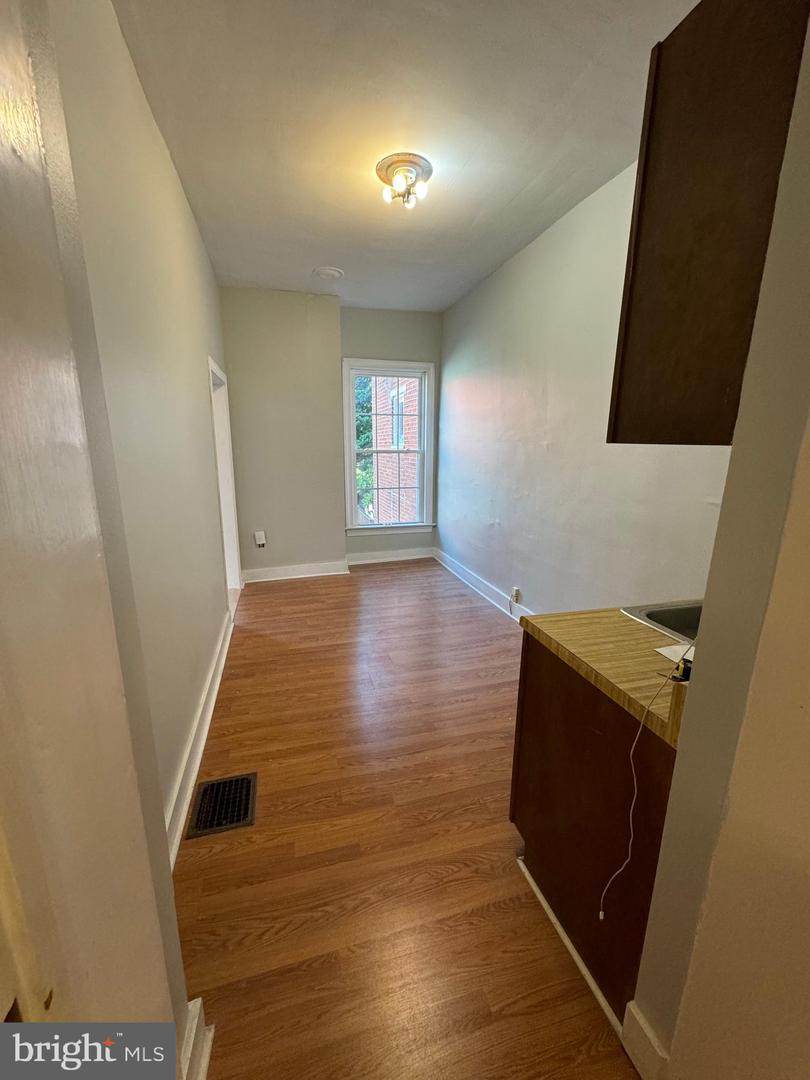 214 S BRADDOCK ST, WINCHESTER, Virginia 22601, 5 Bedrooms Bedrooms, ,2 BathroomsBathrooms,Residential,For sale,214 S BRADDOCK ST,VAWI2007628 MLS # VAWI2007628