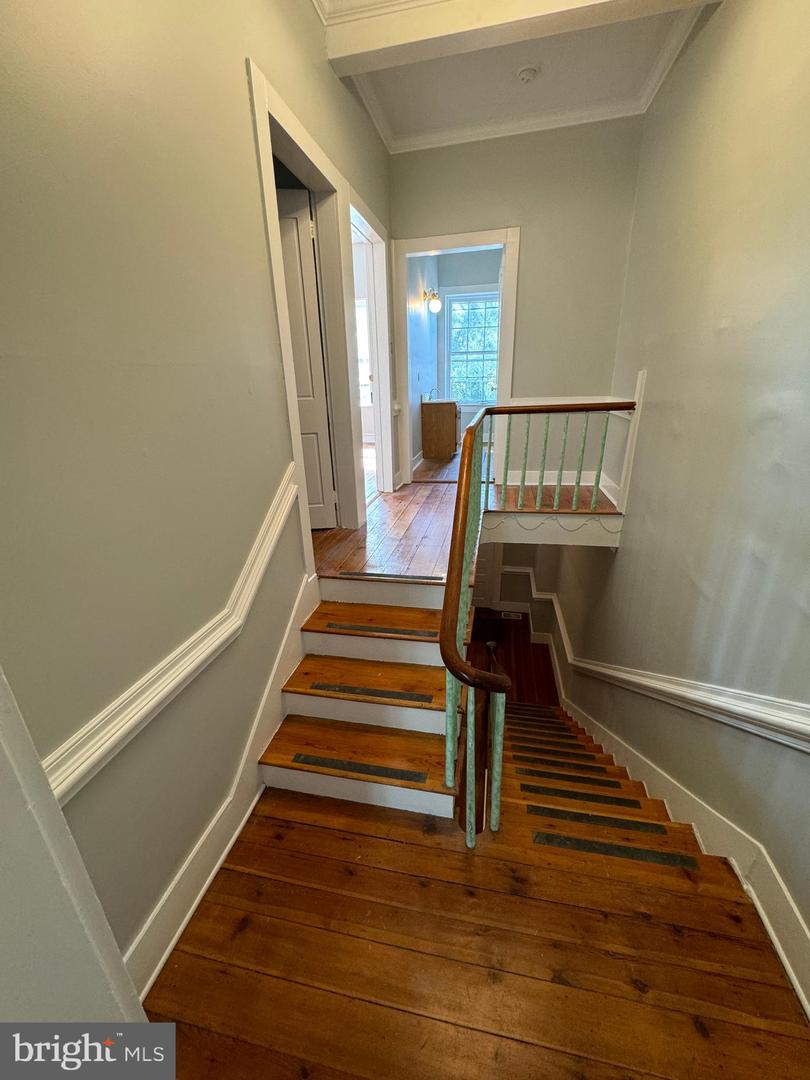 214 S BRADDOCK ST, WINCHESTER, Virginia 22601, 5 Bedrooms Bedrooms, ,2 BathroomsBathrooms,Residential,For sale,214 S BRADDOCK ST,VAWI2007628 MLS # VAWI2007628
