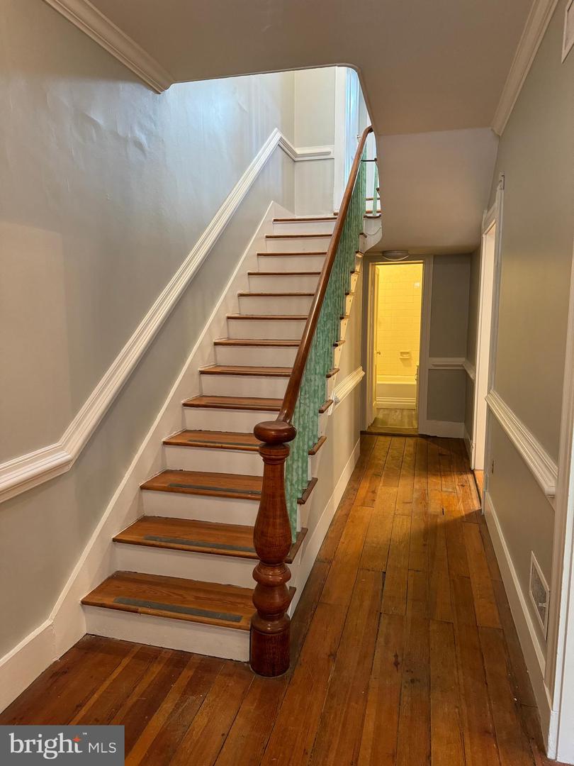 214 S BRADDOCK ST, WINCHESTER, Virginia 22601, 5 Bedrooms Bedrooms, ,2 BathroomsBathrooms,Residential,For sale,214 S BRADDOCK ST,VAWI2007628 MLS # VAWI2007628
