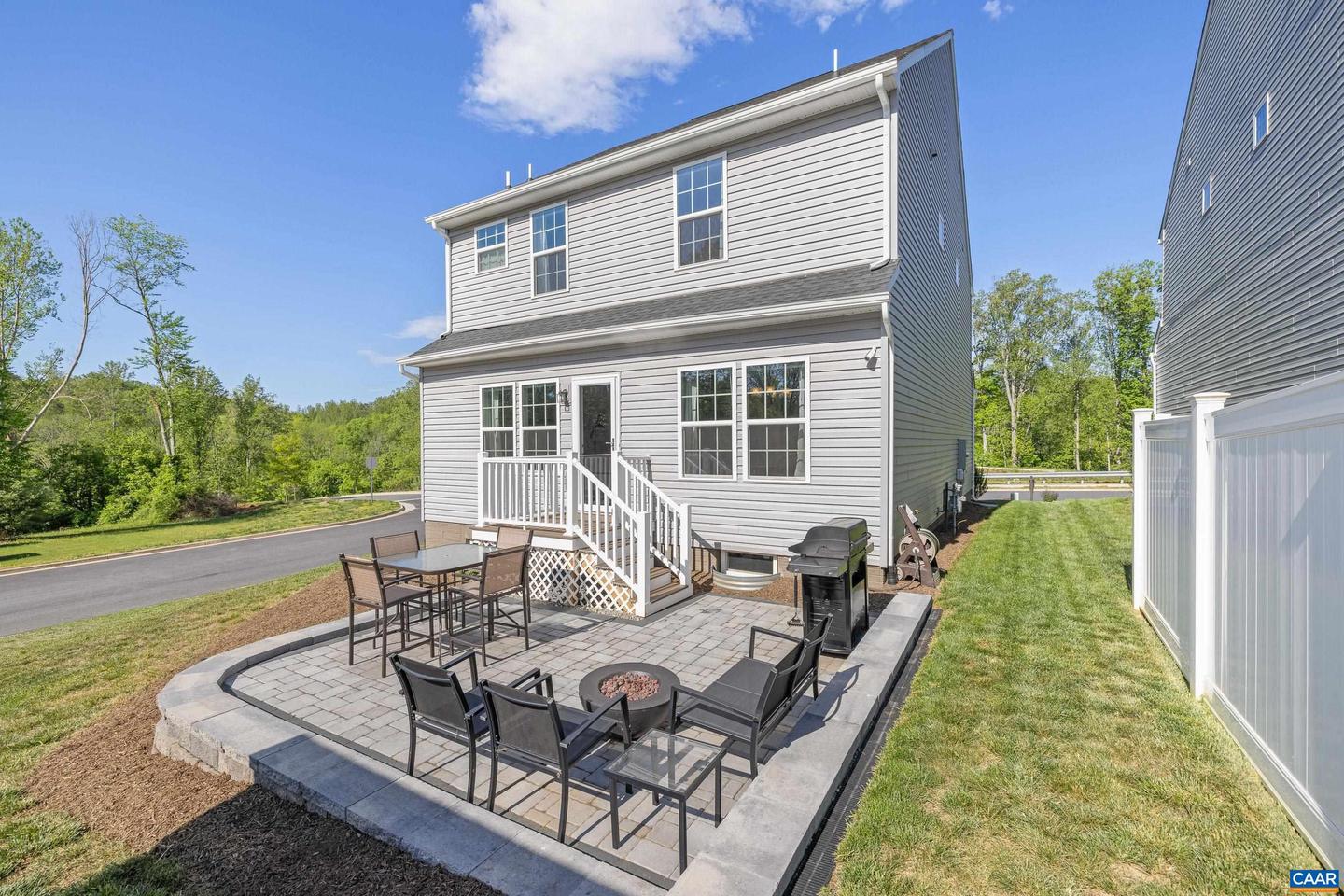 4286 SUNSET DR, CHARLOTTESVILLE, Virginia 22911, 3 Bedrooms Bedrooms, ,2 BathroomsBathrooms,Residential,For sale,4286 SUNSET DR,664112 MLS # 664112