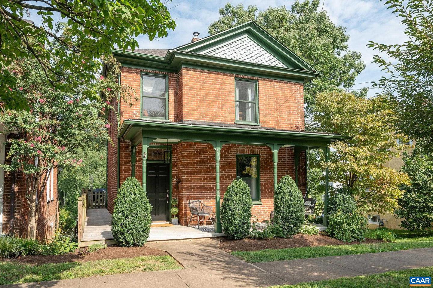 513 AVON ST, CHARLOTTESVILLE, Virginia 22902, 3 Bedrooms Bedrooms, ,2 BathroomsBathrooms,Residential,For sale,513 AVON ST,664137 MLS # 664137