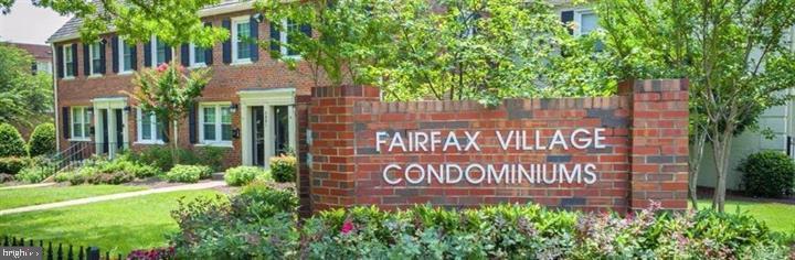 2015 37TH ST SE #301, WASHINGTON, District Of Columbia 20020, 2 Bedrooms Bedrooms, ,1 BathroomBathrooms,Residential,For sale,2015 37TH ST SE #301,DCDC2199132 MLS # DCDC2199132