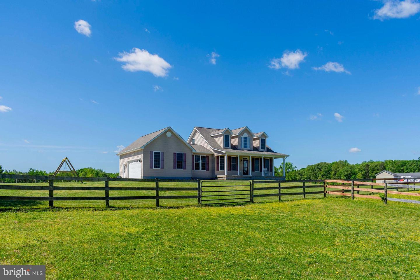 7204 MORRIS RD, SPOTSYLVANIA, Virginia 22551, 4 Bedrooms Bedrooms, ,3 BathroomsBathrooms,Residential,For sale,7204 MORRIS RD,VASP2032860 MLS # VASP2032860