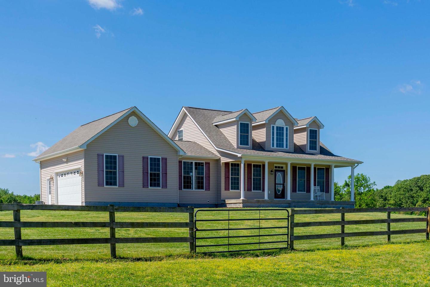 7204 MORRIS RD, SPOTSYLVANIA, Virginia 22551, 4 Bedrooms Bedrooms, ,3 BathroomsBathrooms,Residential,For sale,7204 MORRIS RD,VASP2032860 MLS # VASP2032860