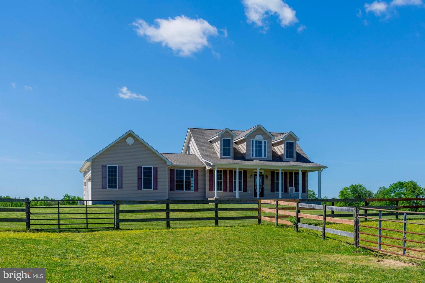 7204 MORRIS RD, SPOTSYLVANIA, Virginia 22551, 4 Bedrooms Bedrooms, ,3 BathroomsBathrooms,Residential,For sale,7204 MORRIS RD,VASP2032860 MLS # VASP2032860