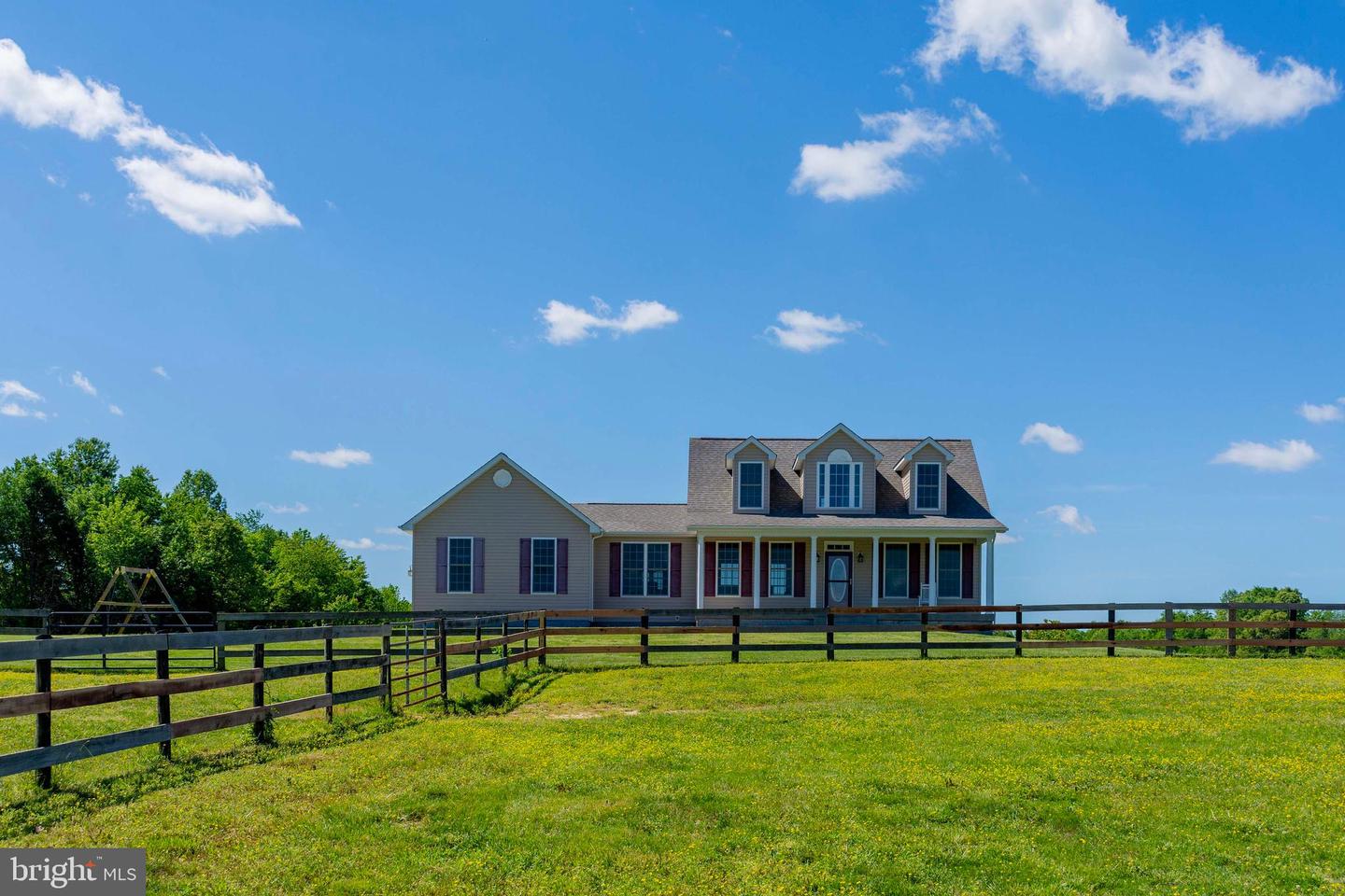7204 MORRIS RD, SPOTSYLVANIA, Virginia 22551, 4 Bedrooms Bedrooms, ,3 BathroomsBathrooms,Residential,For sale,7204 MORRIS RD,VASP2032860 MLS # VASP2032860
