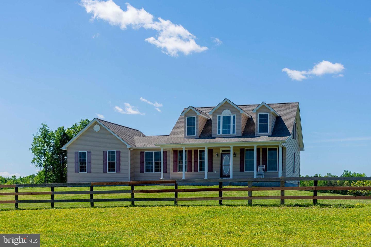 7204 MORRIS RD, SPOTSYLVANIA, Virginia 22551, 4 Bedrooms Bedrooms, ,3 BathroomsBathrooms,Residential,For sale,7204 MORRIS RD,VASP2032860 MLS # VASP2032860
