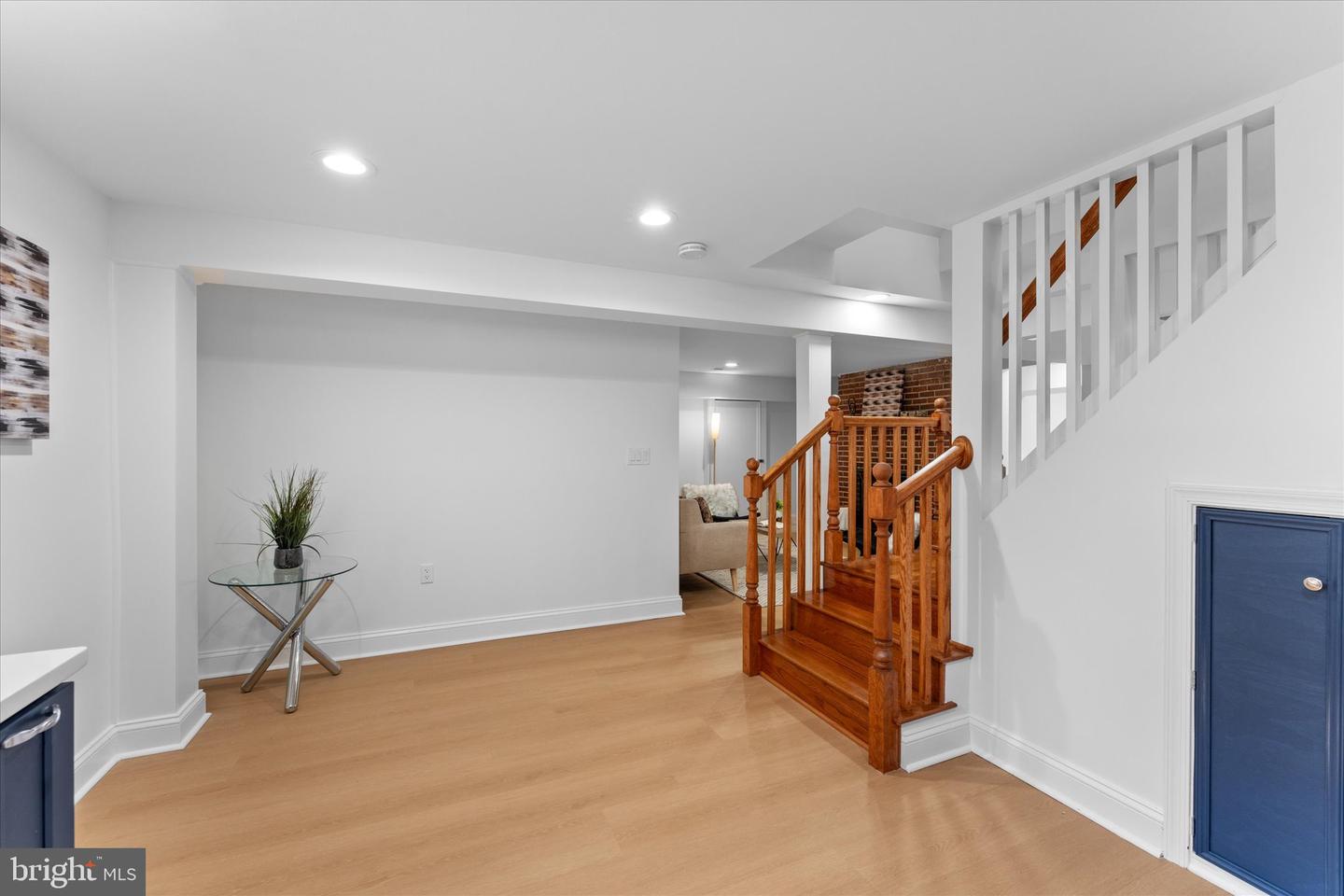 3805 CAROLYN AVE, FAIRFAX, Virginia 22031, 6 Bedrooms Bedrooms, ,5 BathroomsBathrooms,Residential,For sale,3805 CAROLYN AVE,VAFC2006278 MLS # VAFC2006278