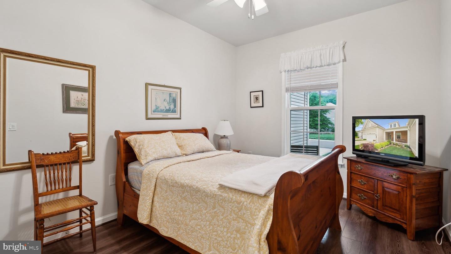 128 LONG POINT DR, FREDERICKSBURG, Virginia 22406, 2 Bedrooms Bedrooms, ,2 BathroomsBathrooms,Residential,For sale,128 LONG POINT DR,VAST2038564 MLS # VAST2038564