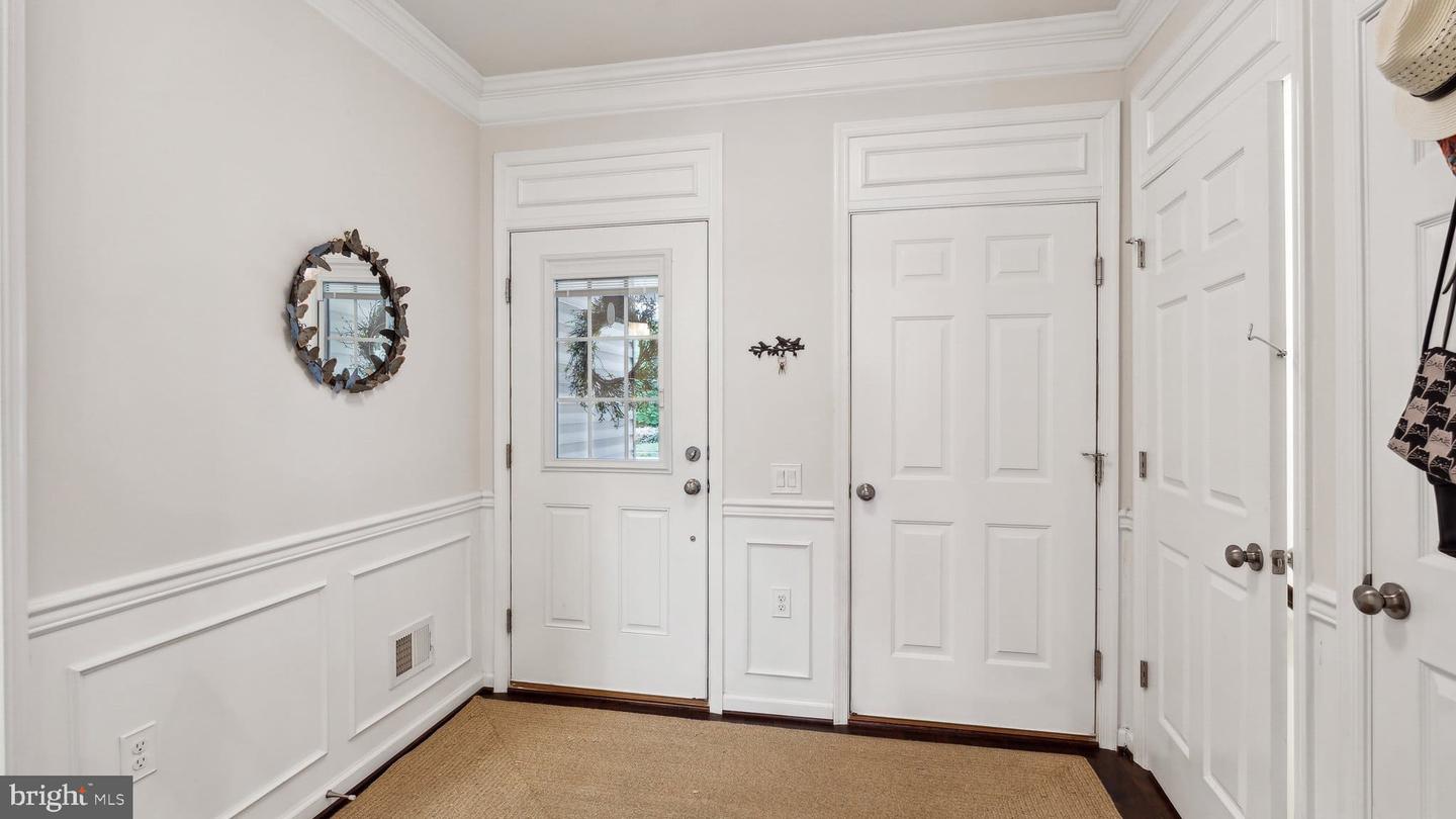 128 LONG POINT DR, FREDERICKSBURG, Virginia 22406, 2 Bedrooms Bedrooms, ,2 BathroomsBathrooms,Residential,For sale,128 LONG POINT DR,VAST2038564 MLS # VAST2038564