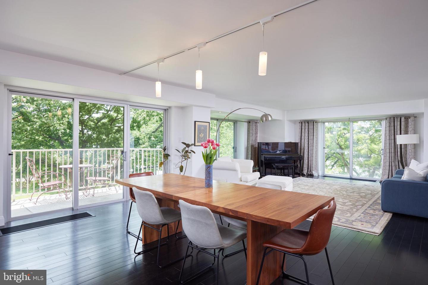 550 N ST SW #S201, WASHINGTON, District Of Columbia 20024, 3 Bedrooms Bedrooms, ,3 BathroomsBathrooms,Residential,For sale,550 N ST SW #S201,DCDC2199304 MLS # DCDC2199304