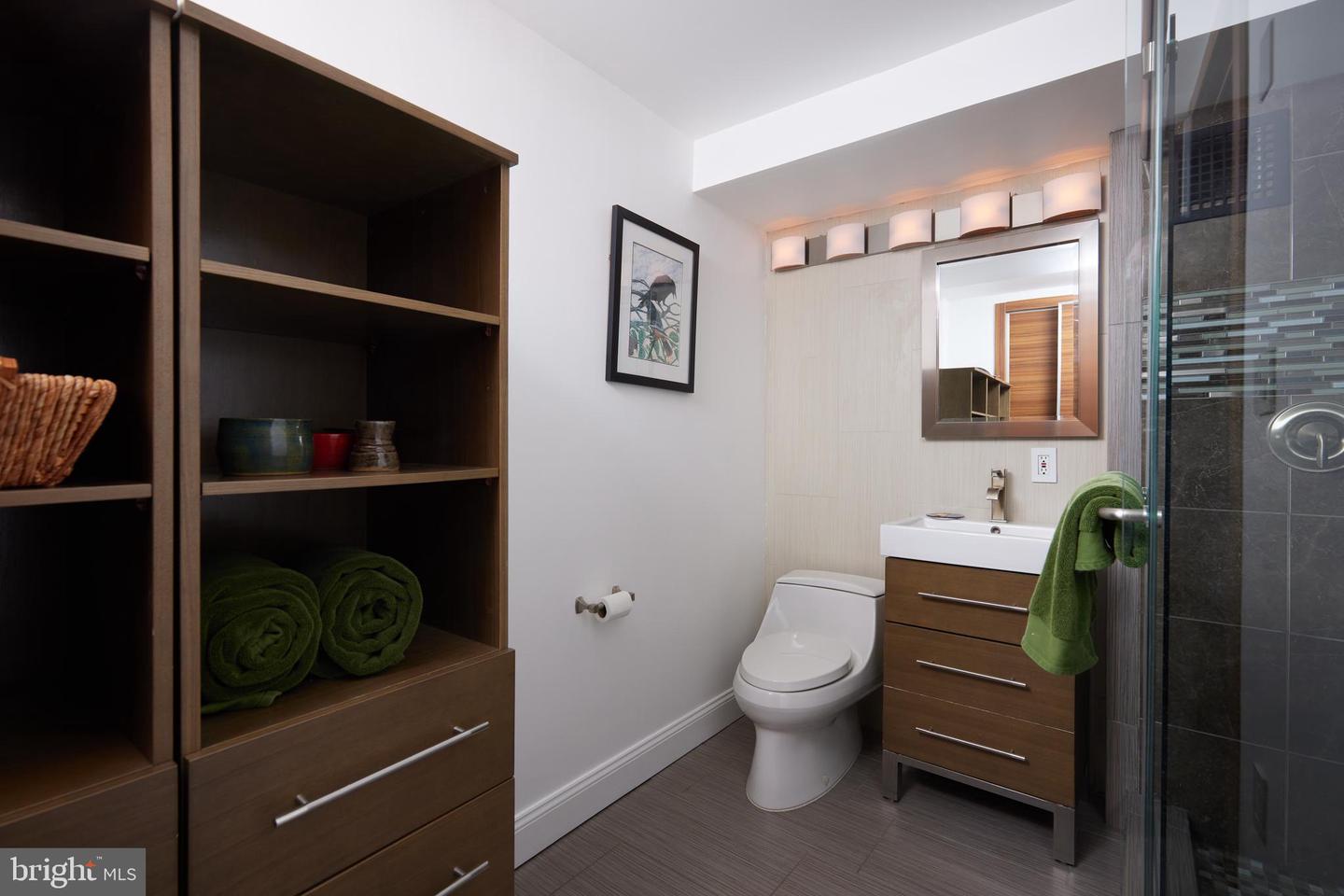 550 N ST SW #S201, WASHINGTON, District Of Columbia 20024, 3 Bedrooms Bedrooms, ,3 BathroomsBathrooms,Residential,For sale,550 N ST SW #S201,DCDC2199304 MLS # DCDC2199304