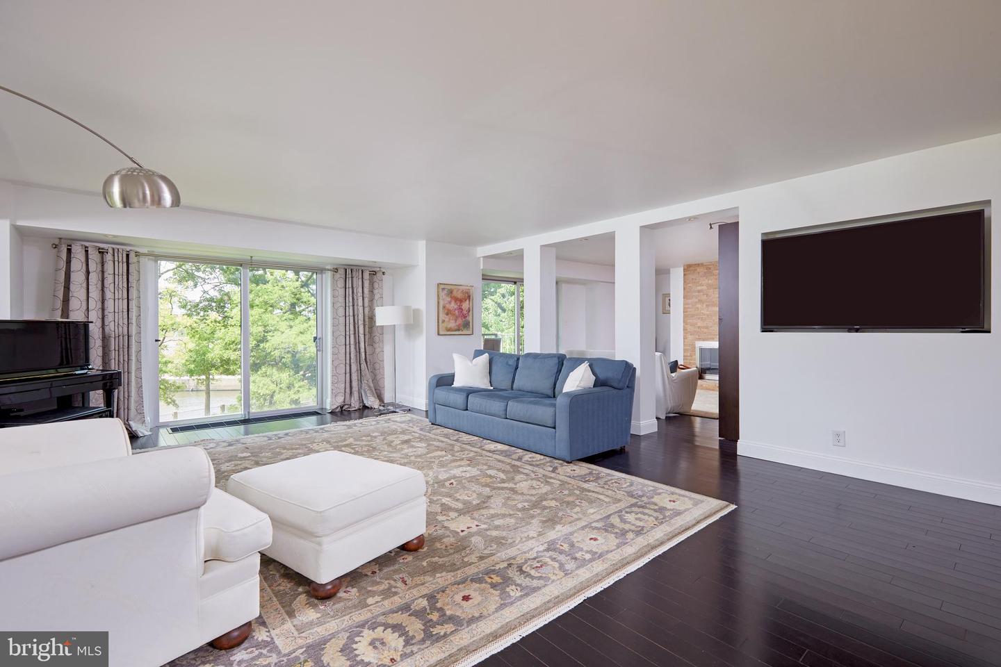 550 N ST SW #S201, WASHINGTON, District Of Columbia 20024, 3 Bedrooms Bedrooms, ,3 BathroomsBathrooms,Residential,For sale,550 N ST SW #S201,DCDC2199304 MLS # DCDC2199304