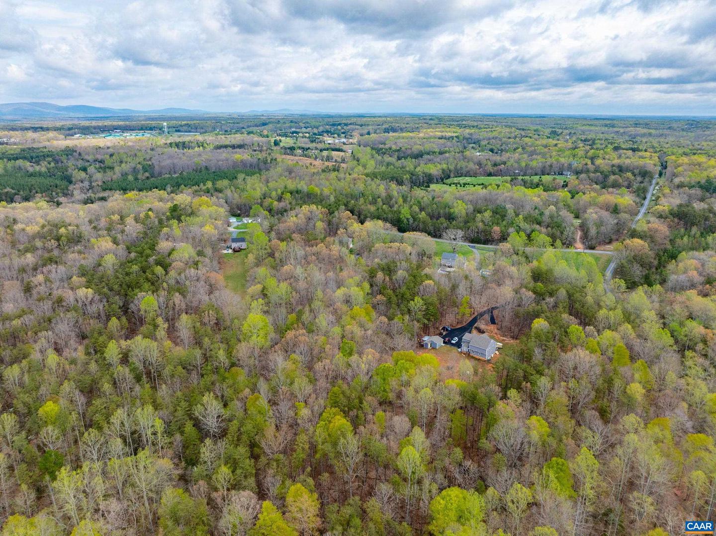 127 KATHYS LN, TROY, Virginia 22974, 4 Bedrooms Bedrooms, ,2 BathroomsBathrooms,Residential,For sale,127 KATHYS LN,664146 MLS # 664146
