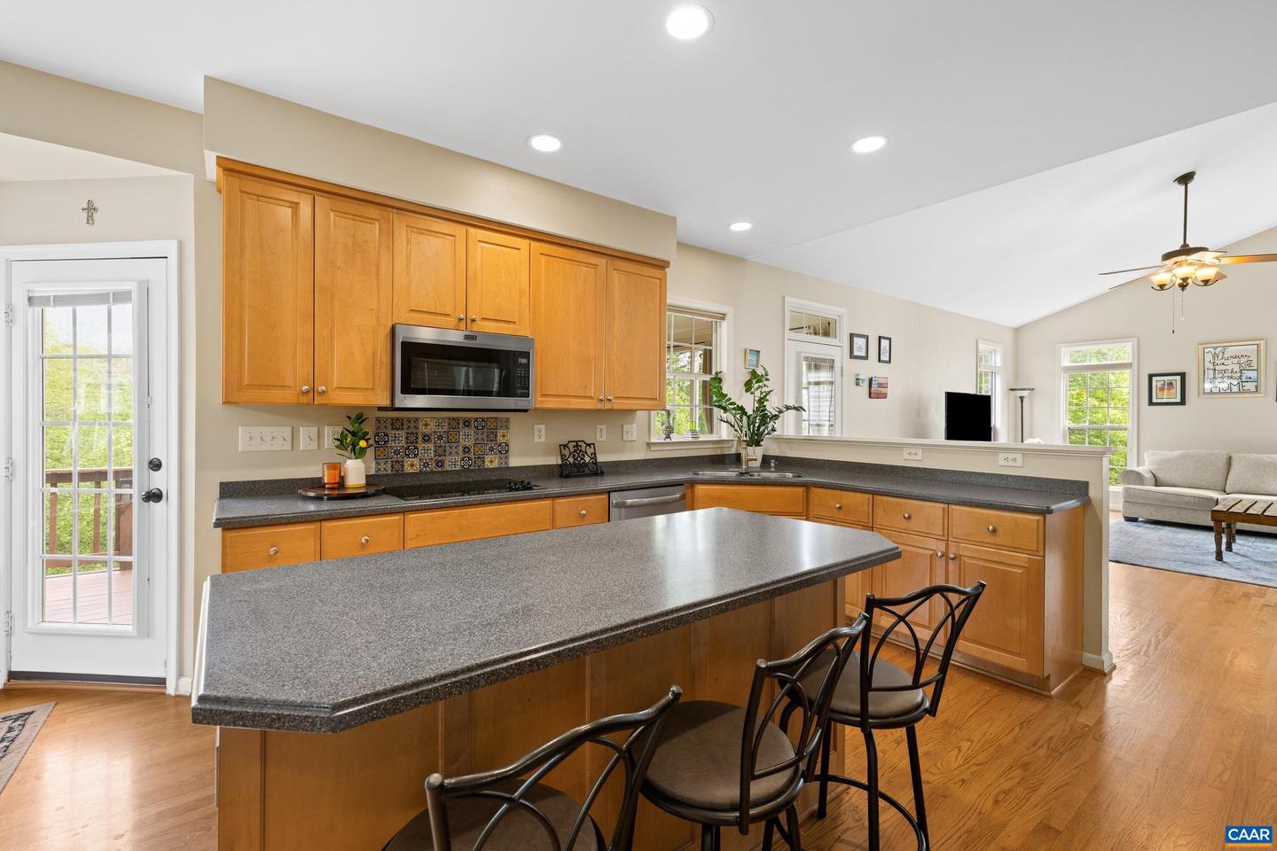 382 GRAYROCK DR, CROZET, Virginia 22932, 5 Bedrooms Bedrooms, ,3 BathroomsBathrooms,Residential,For sale,382 GRAYROCK DR,664155 MLS # 664155