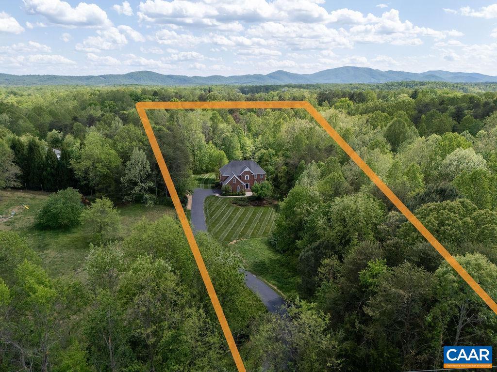 5861 ROCKFISH GAP TPKE, CROZET, Virginia 22932, 5 Bedrooms Bedrooms, ,5 BathroomsBathrooms,Residential,For sale,5861 ROCKFISH GAP TPKE,664174 MLS # 664174