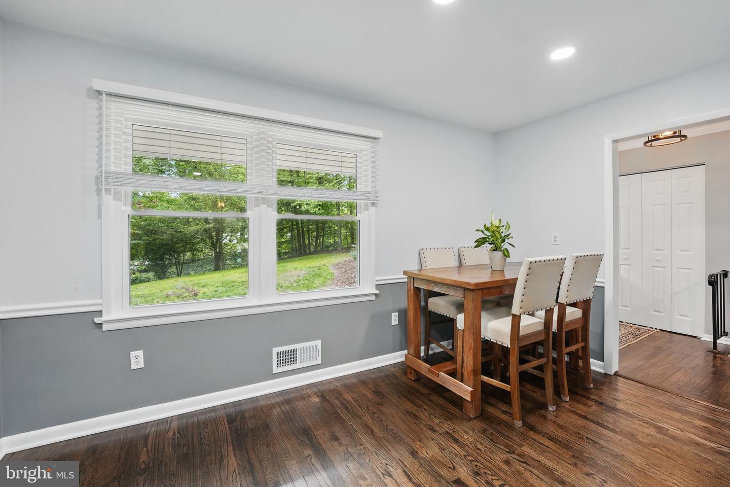 6404 YATES FORD RD, MANASSAS, Virginia 20111, 4 Bedrooms Bedrooms, ,3 BathroomsBathrooms,Residential,For sale,6404 YATES FORD RD,VAPW2094156 MLS # VAPW2094156