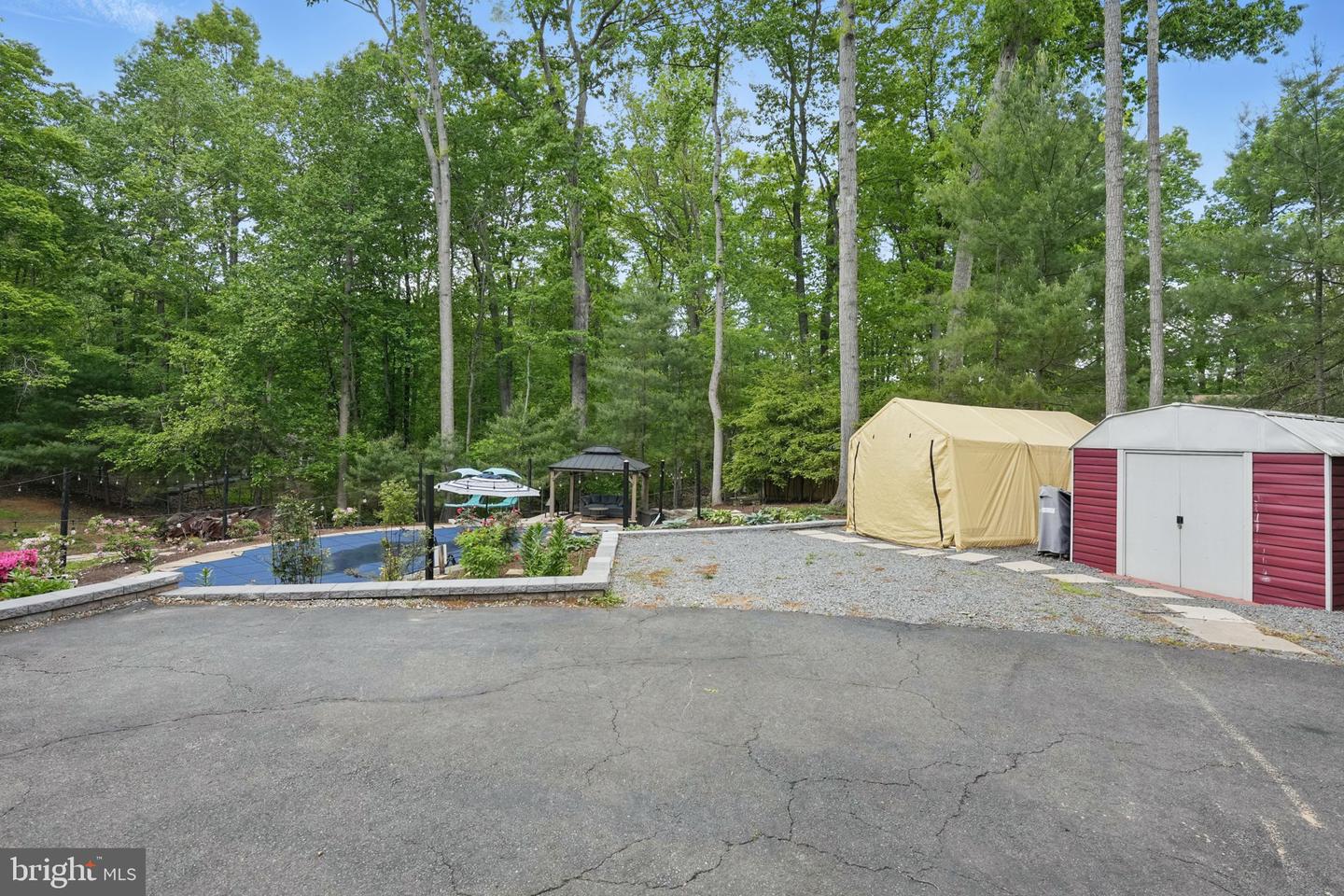 6404 YATES FORD RD, MANASSAS, Virginia 20111, 4 Bedrooms Bedrooms, ,3 BathroomsBathrooms,Residential,For sale,6404 YATES FORD RD,VAPW2094156 MLS # VAPW2094156