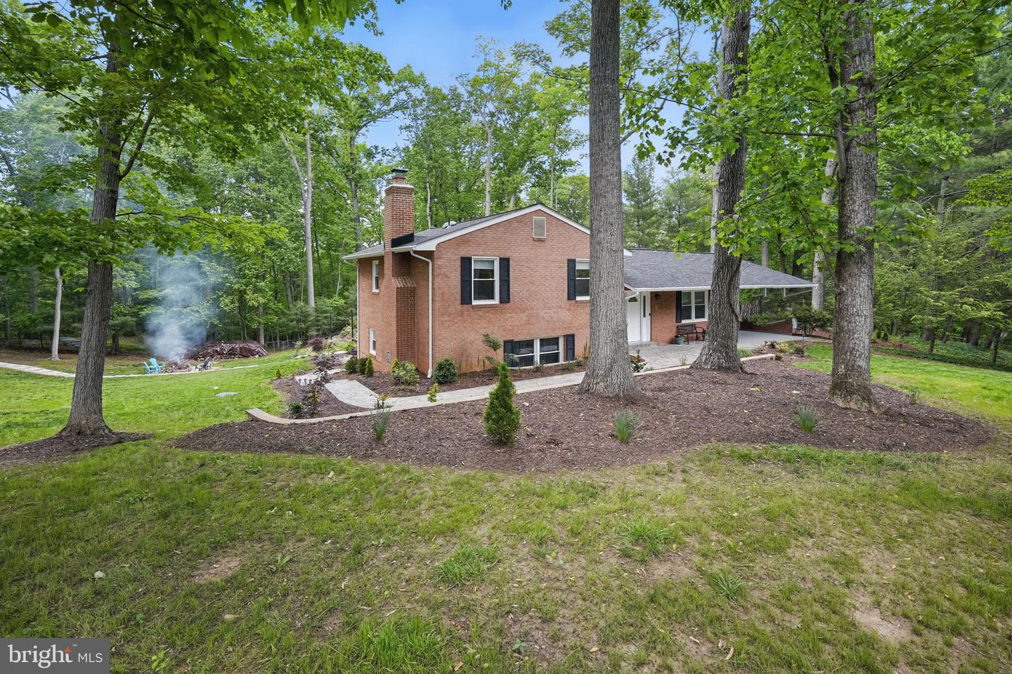 6404 YATES FORD RD, MANASSAS, Virginia 20111, 4 Bedrooms Bedrooms, ,3 BathroomsBathrooms,Residential,For sale,6404 YATES FORD RD,VAPW2094156 MLS # VAPW2094156