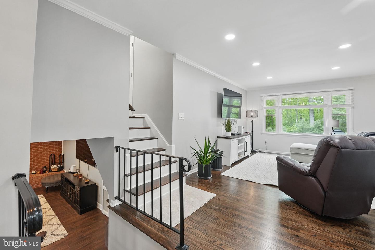 6404 YATES FORD RD, MANASSAS, Virginia 20111, 4 Bedrooms Bedrooms, ,3 BathroomsBathrooms,Residential,For sale,6404 YATES FORD RD,VAPW2094156 MLS # VAPW2094156
