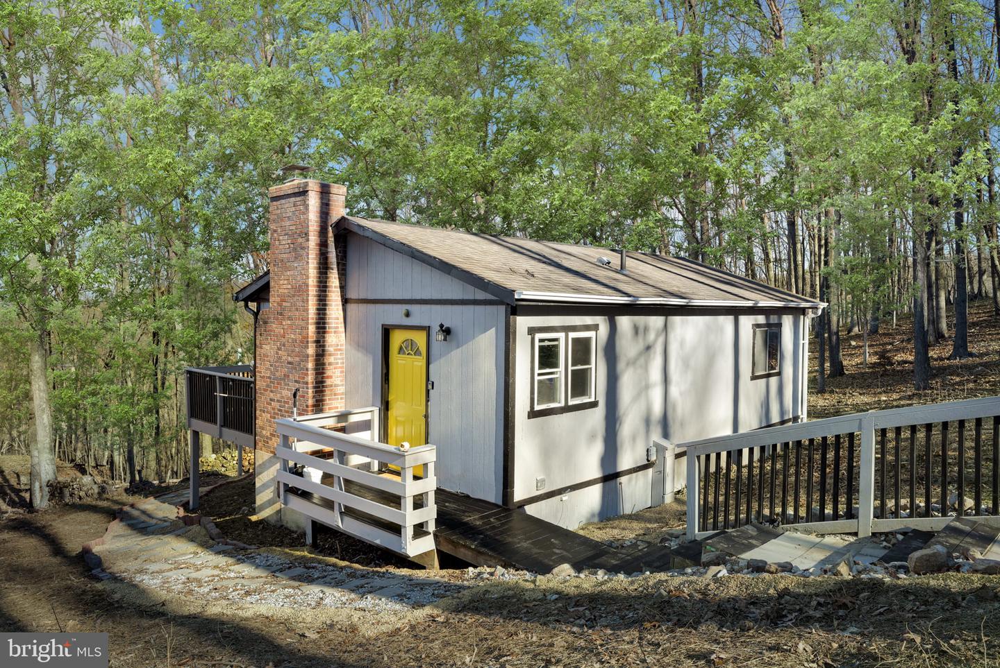 849 SUNDANCE MOUNTAIN RD, NEW MARKET, Virginia 22844, 2 Bedrooms Bedrooms, ,1 BathroomBathrooms,Residential,For sale,849 SUNDANCE MOUNTAIN RD,VARO2002270 MLS # VARO2002270
