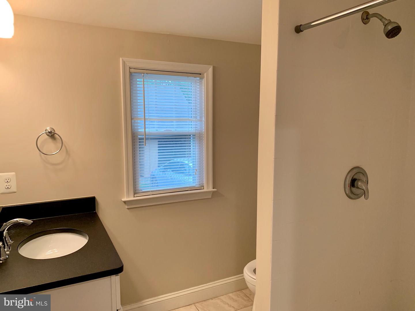 3528 14TH ST N, ARLINGTON, Virginia 22201, 6 Bedrooms Bedrooms, ,5 BathroomsBathrooms,Residential,For sale,3528 14TH ST N,VAAR2057134 MLS # VAAR2057134