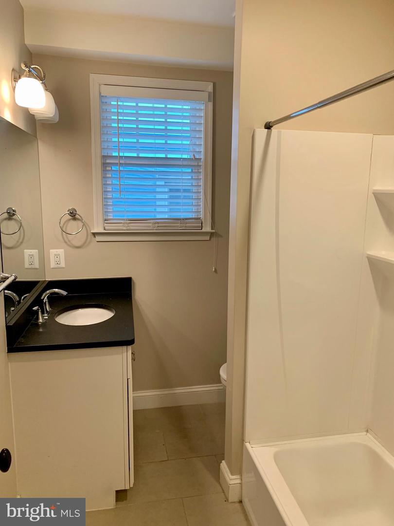 3528 14TH ST N, ARLINGTON, Virginia 22201, 6 Bedrooms Bedrooms, ,5 BathroomsBathrooms,Residential,For sale,3528 14TH ST N,VAAR2057134 MLS # VAAR2057134