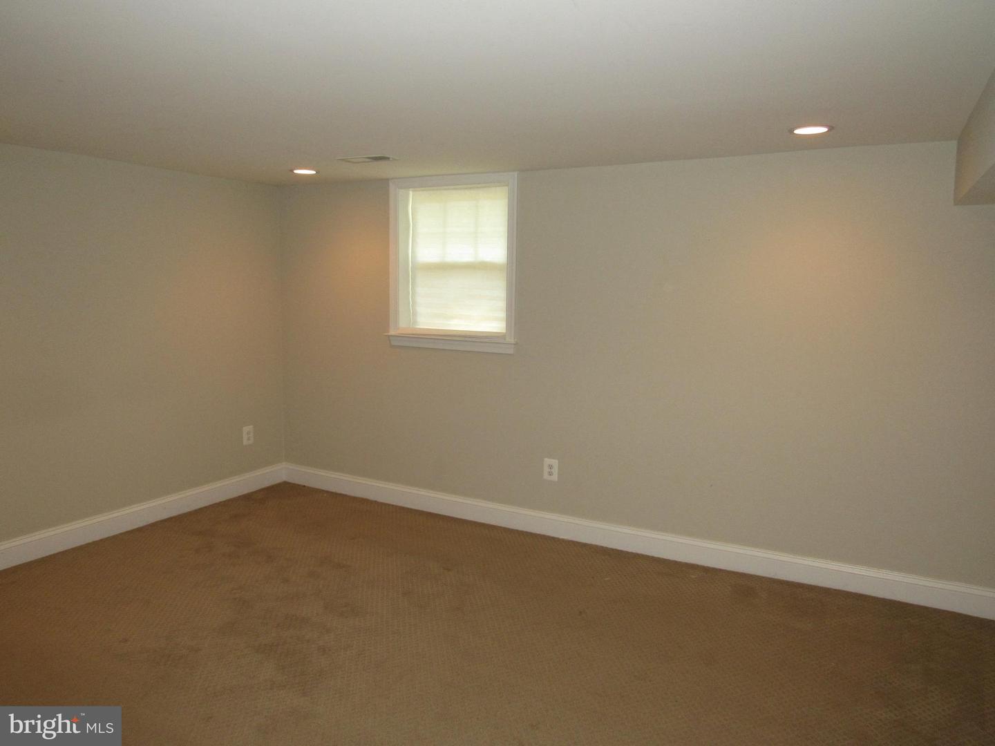 3528 14TH ST N, ARLINGTON, Virginia 22201, 6 Bedrooms Bedrooms, ,5 BathroomsBathrooms,Residential,For sale,3528 14TH ST N,VAAR2057134 MLS # VAAR2057134