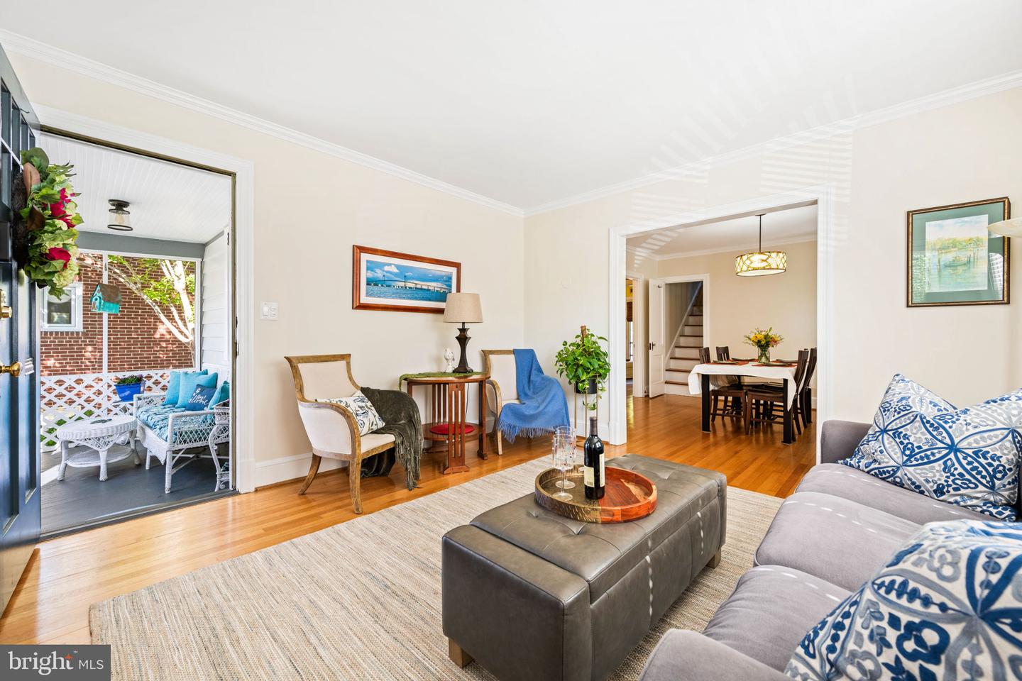 13 W MASONIC VIEW AVE, ALEXANDRIA, Virginia 22301, 4 Bedrooms Bedrooms, ,3 BathroomsBathrooms,Residential,For sale,13 W MASONIC VIEW AVE,VAAX2045066 MLS # VAAX2045066
