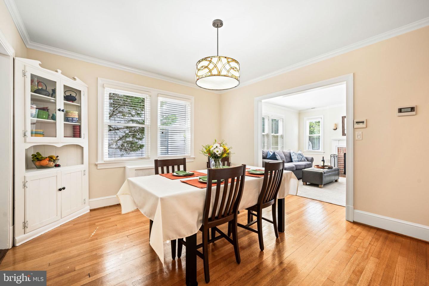 13 W MASONIC VIEW AVE, ALEXANDRIA, Virginia 22301, 4 Bedrooms Bedrooms, ,3 BathroomsBathrooms,Residential,For sale,13 W MASONIC VIEW AVE,VAAX2045066 MLS # VAAX2045066