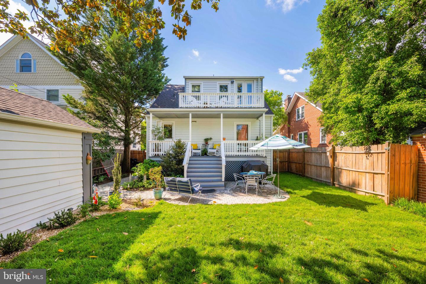 13 W MASONIC VIEW AVE, ALEXANDRIA, Virginia 22301, 4 Bedrooms Bedrooms, ,3 BathroomsBathrooms,Residential,For sale,13 W MASONIC VIEW AVE,VAAX2045066 MLS # VAAX2045066
